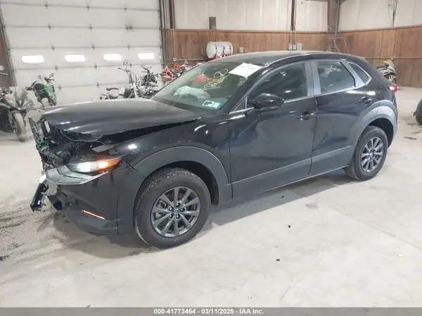 3MVDMBAM2RM719794 2024 MAZDA CX-30 - Image 2