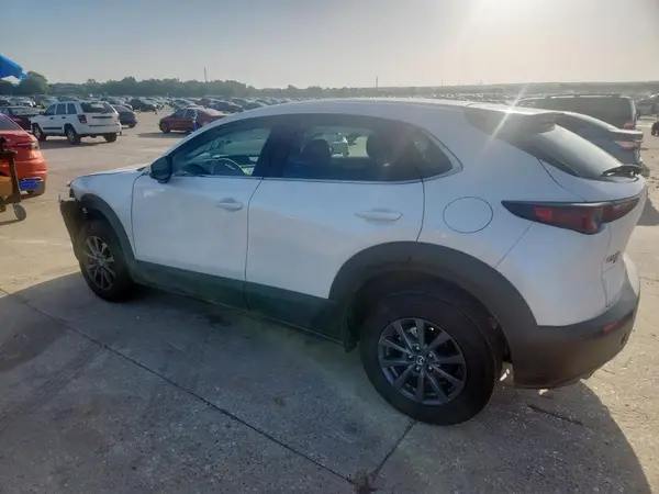 3MVDMBAM2SM763509 2025 MAZDA CX-30 - Image 2