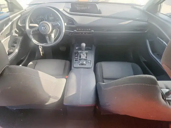 3MVDMBAM2SM763509 2025 MAZDA CX-30 - Image 8