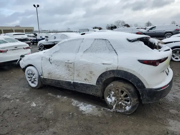 3MVDMBAM3PM516586 2023 MAZDA CX-30 - Image 2