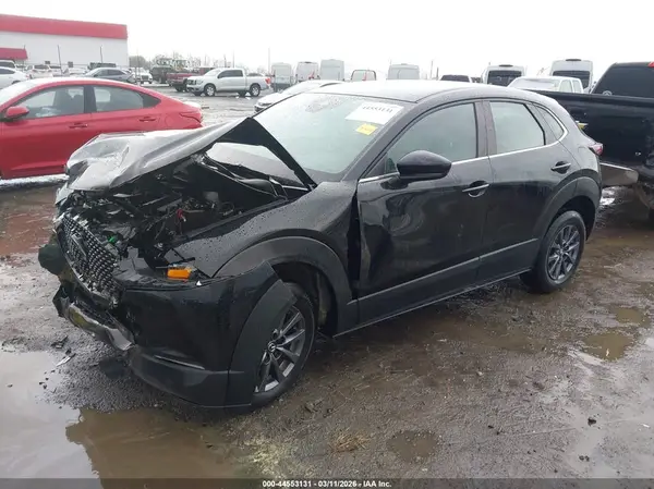 3MVDMBAM3RM645432 2024 MAZDA CX-30 - Image 2