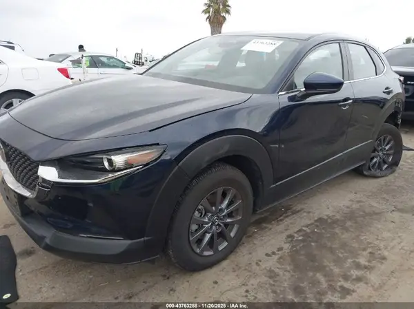 3MVDMBAM3RM669214 2024 MAZDA CX-30 - Image 2
