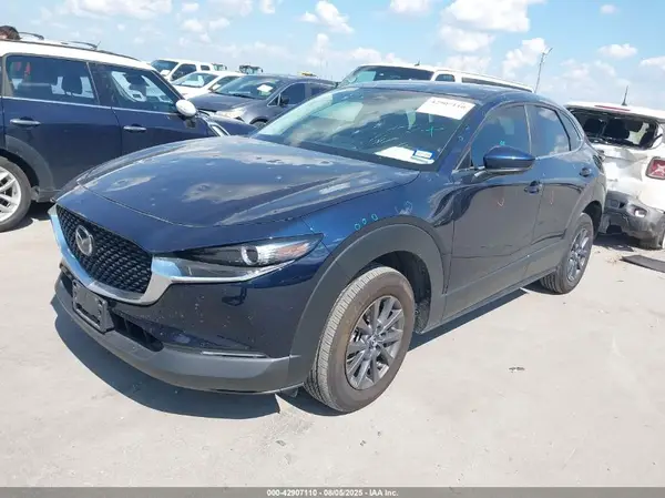 3MVDMBAM3RM687437 2024 MAZDA CX-30 - Image 2