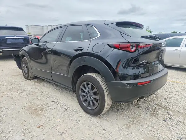 3MVDMBAM3SM816895 2025 MAZDA CX-30 - Image 2