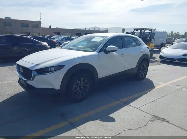 3MVDMBAM4PM551167 2023 MAZDA CX-30 - Image 2
