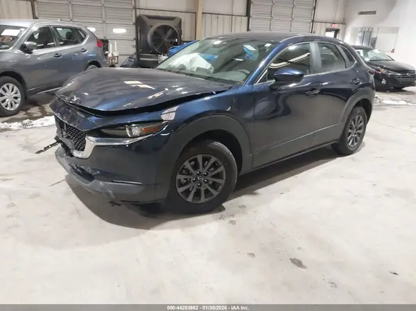 3MVDMBAM4PM553761 2023 MAZDA CX-30 - Image 2