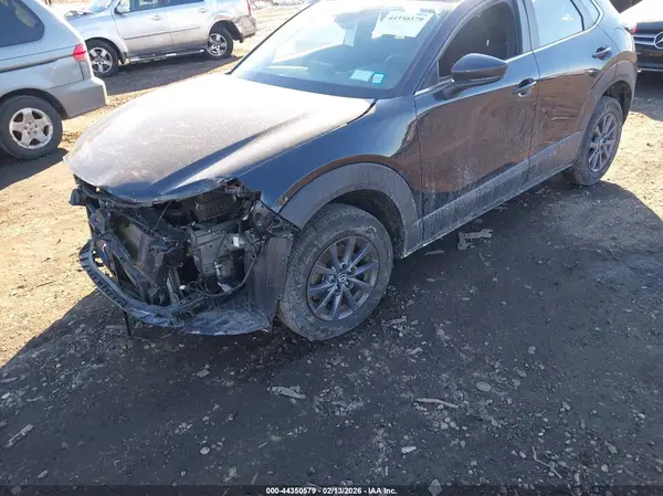 3MVDMBAM4RM651143 2024 MAZDA CX-30 - Image 2