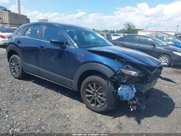 3MVDMBAM4RM671828 2024 MAZDA CX-30 - Image 1