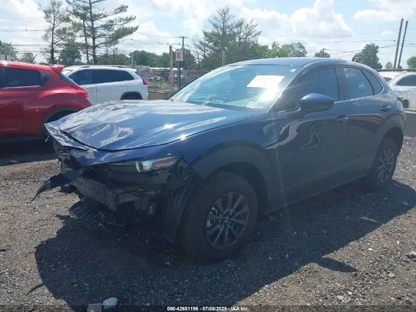 3MVDMBAM4RM671828 2024 MAZDA CX-30 - Image 2