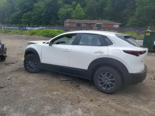 3MVDMBAM4SM824987 2025 MAZDA CX-30 - Image 2
