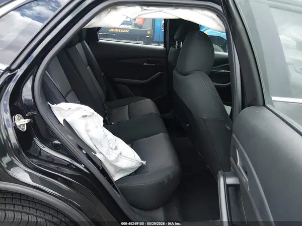 3MVDMBAM5RM672678 2024 MAZDA CX-30 - Image 8