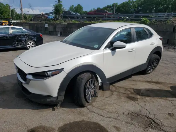3MVDMBAM5RM705016 2024 MAZDA CX-30 - Image 1
