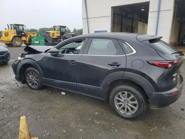 3MVDMBAM5RM720132 2024 MAZDA CX-30 - Image 2