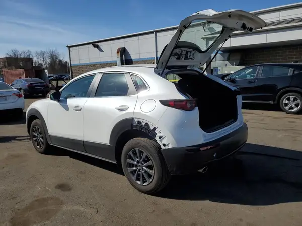 3MVDMBAM5SM756456 2025 MAZDA CX-30 - Image 2