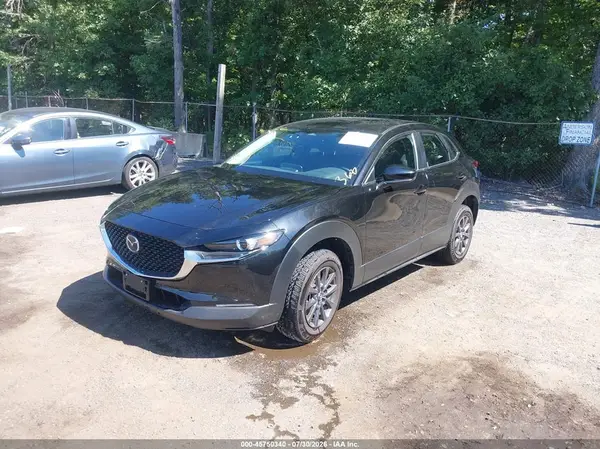 3MVDMBAM5SM834802 2025 MAZDA CX-30 - Image 2