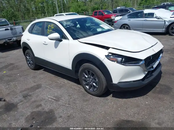 3MVDMBAM6RM615440 2024 MAZDA CX-30 - Image 1