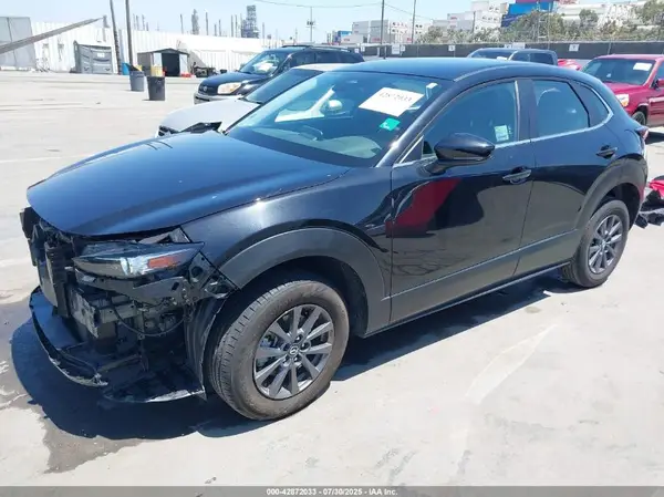 3MVDMBAM6RM643562 2024 MAZDA CX-30 - Image 2