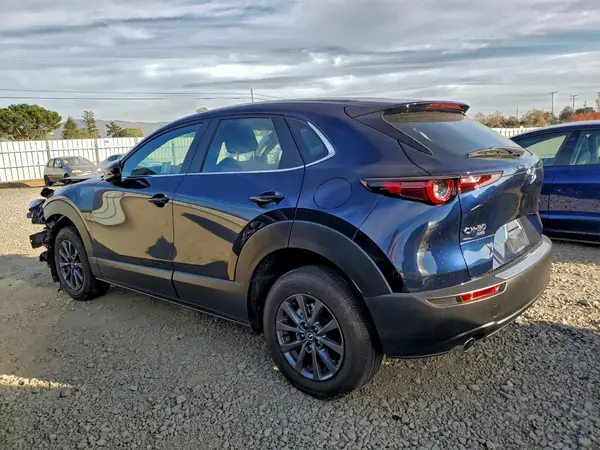 3MVDMBAM6SM792592 2025 MAZDA CX-30 - Image 2