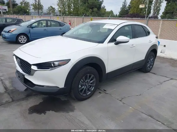 3MVDMBAM6SM806345 2025 MAZDA CX-30 - Image 2