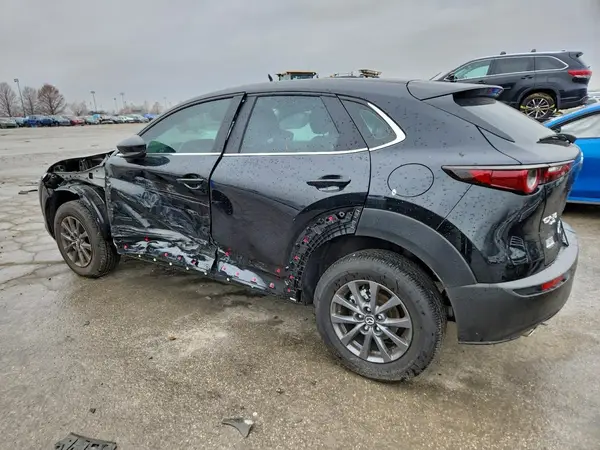 3MVDMBAM6SM836915 2025 MAZDA CX-30 - Image 2