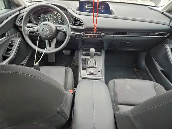 3MVDMBAM6SM836915 2025 MAZDA CX-30 - Image 8