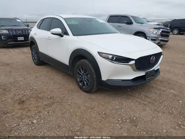 3MVDMBAM7RM709956 2024 MAZDA CX-30 - Image 1