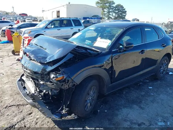 3MVDMBAM7SM765935 2025 MAZDA CX-30 - Image 2