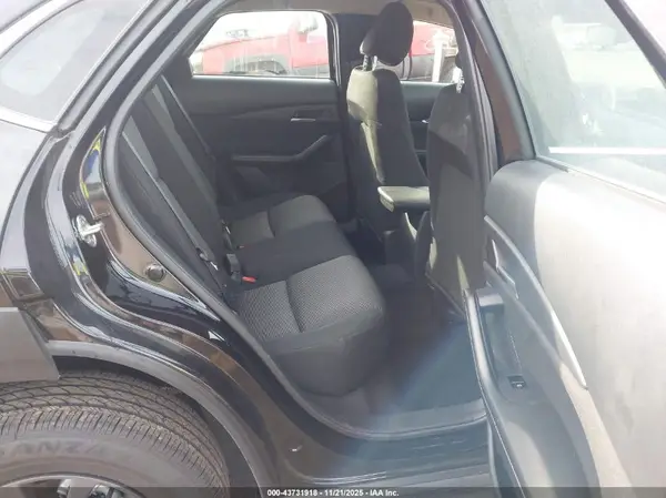 3MVDMBAM7SM829665 2025 MAZDA CX-30 - Image 8