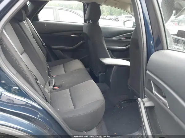 3MVDMBAM7SM832565 2025 MAZDA CX-30 - Image 8