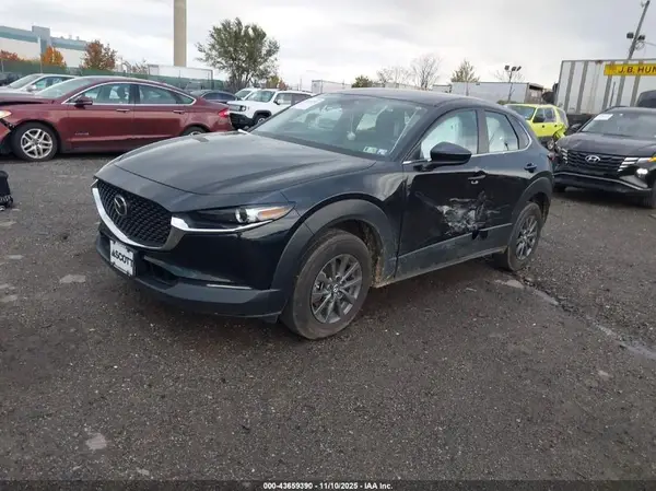 3MVDMBAM8PM519323 2023 MAZDA CX-30 - Image 2