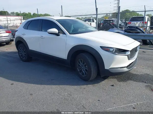 3MVDMBAM8PM545288 2023 MAZDA CX-30 - Image 1