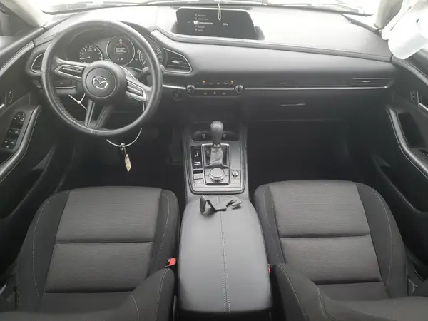 3MVDMBAM8PM557537 2023 MAZDA CX-30 - Image 8