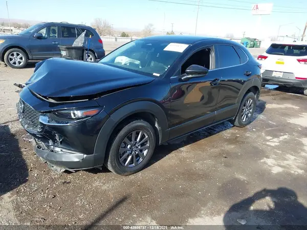 3MVDMBAM8RM600034 2024 MAZDA CX-30 - Image 2