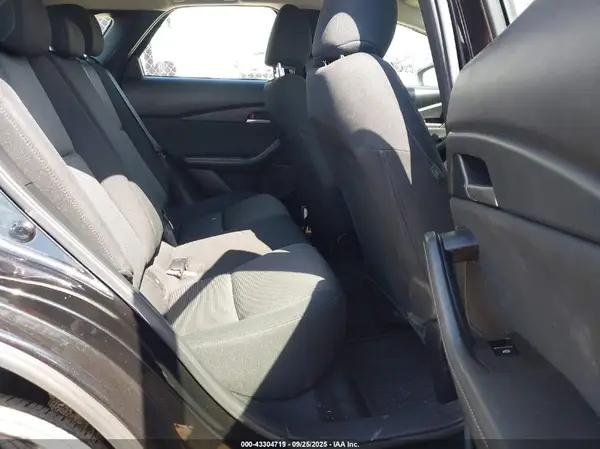 3MVDMBAM8RM607825 2024 MAZDA CX-30 - Image 8