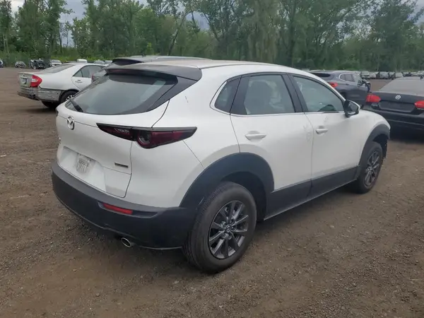 3MVDMBAM8RM639660 2024 MAZDA CX-30 - Image 2
