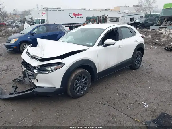 3MVDMBAM8RM645040 2024 MAZDA CX-30 - Image 2