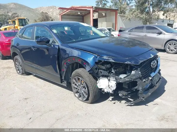 3MVDMBAM8RM646401 2024 MAZDA CX-30 - Image 1