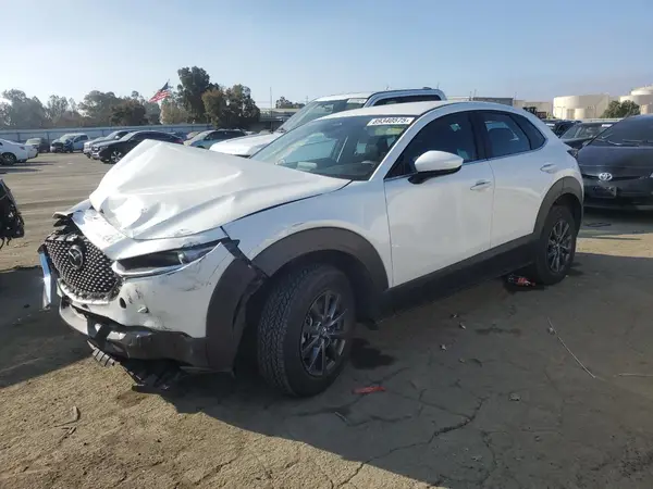 3MVDMBAM8RM646446 2024 MAZDA CX-30 - Image 1