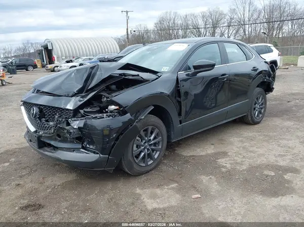 3MVDMBAM8RM670102 2024 MAZDA CX-30 - Image 2