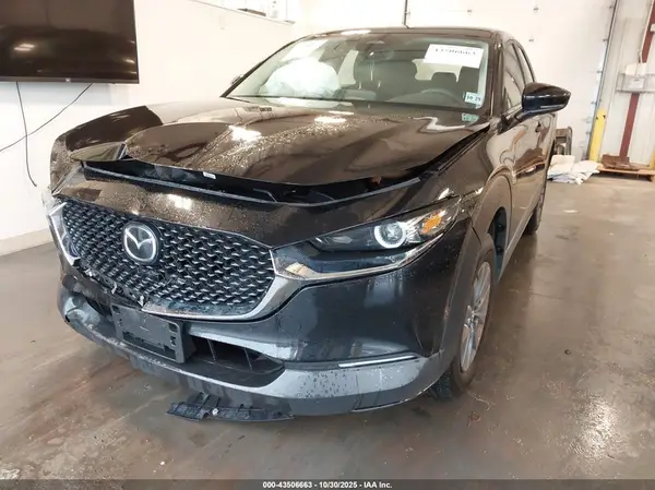 3MVDMBAM8RM717256 2024 MAZDA CX-30 - Image 2