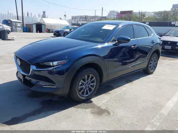 3MVDMBAM8SM780217 2025 MAZDA CX-30 - Image 2