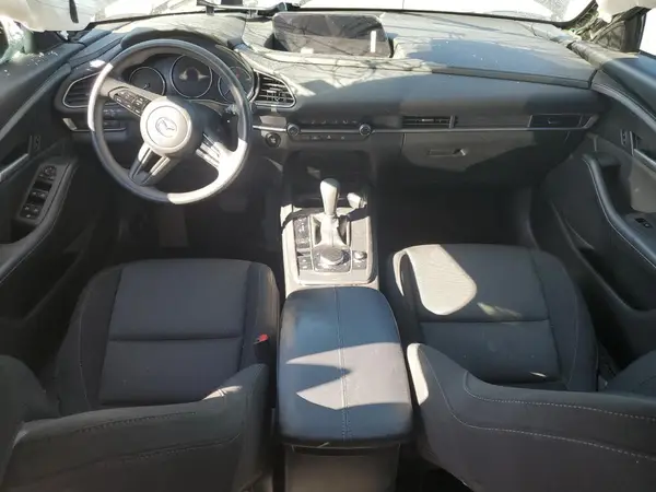 3MVDMBAM8SM798250 2025 MAZDA CX-30 - Image 8
