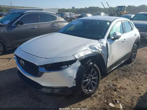 3MVDMBAM9RM655110 2024 MAZDA CX-30 - Image 2
