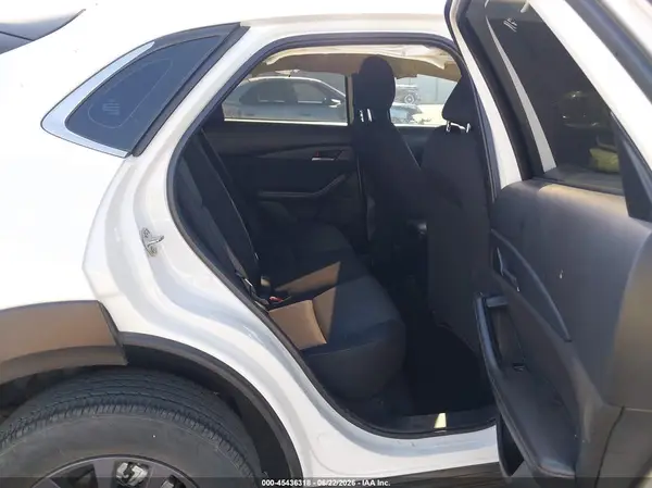 3MVDMBAM9RM669394 2024 MAZDA CX-30 - Image 8