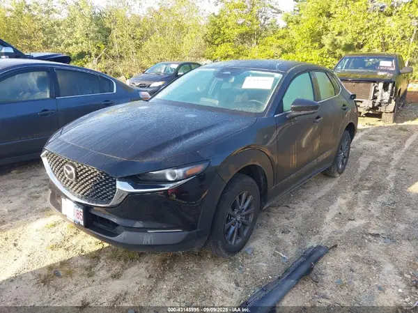 3MVDMBAM9RM704435 2024 MAZDA CX-30 - Image 2