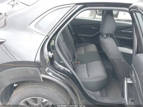 3MVDMBAM9RM721025 2024 MAZDA CX-30 - Image 8