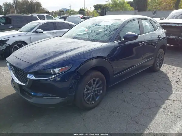 3MVDMBAMXPM565638 2023 MAZDA CX-30 - Image 2