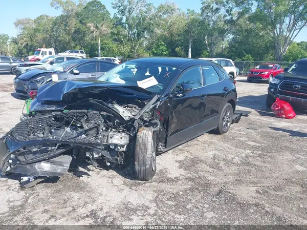 3MVDMBAMXRM615764 2024 MAZDA CX-30 - Image 2