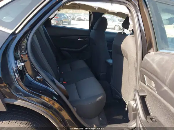 3MVDMBAMXRM627591 2024 MAZDA CX-30 - Image 8