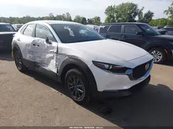 3MVDMBAMXRM647887 2024 MAZDA CX-30